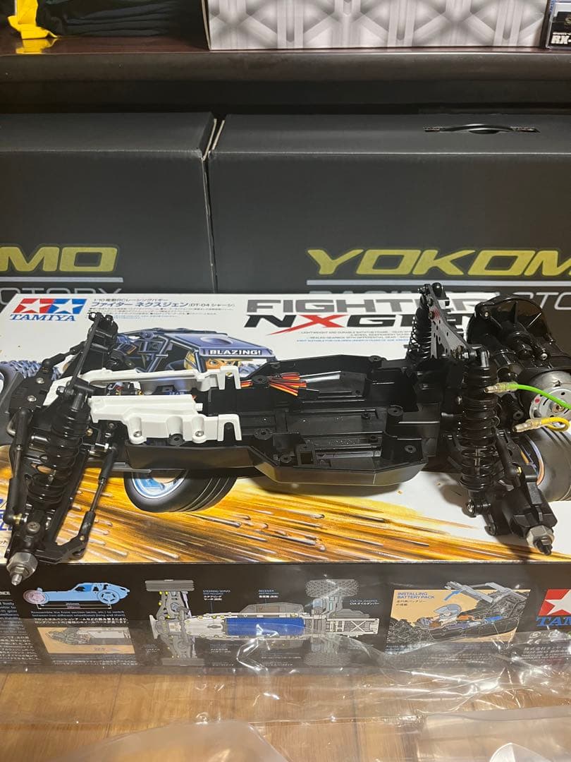 タミヤ　DT04 オプション多数　ボディー付き
