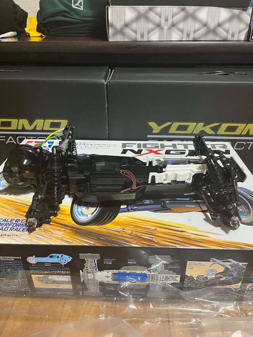 タミヤ　DT04 オプション多数　ボディー付き