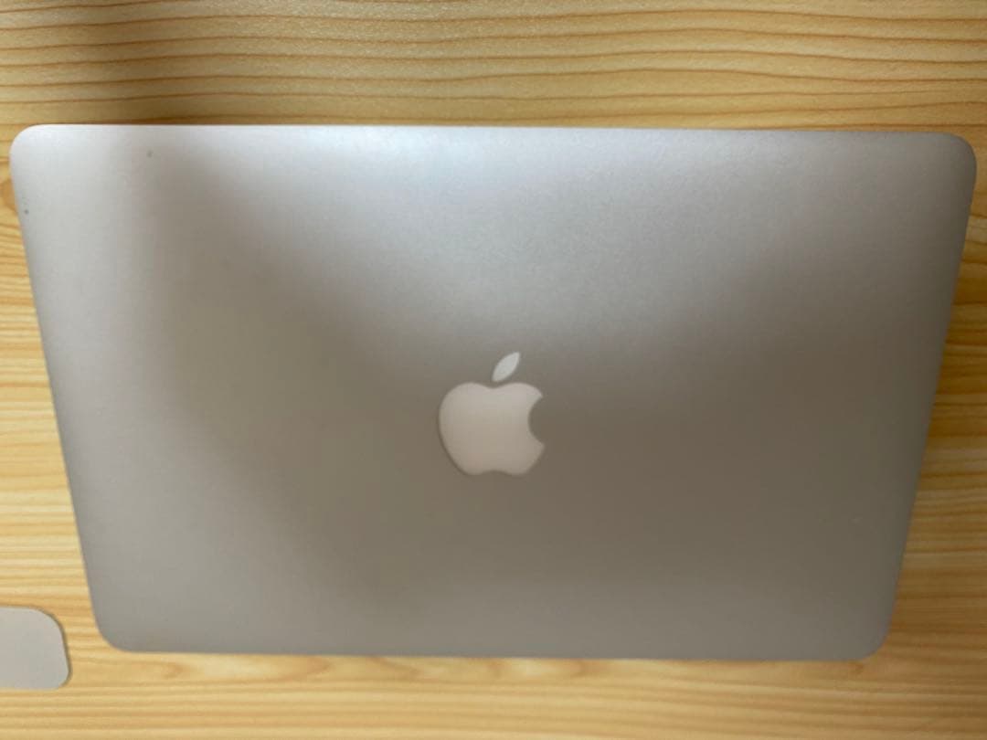 【完動品・箱つき】MacBook Air 2013mid 11インチ 256GB