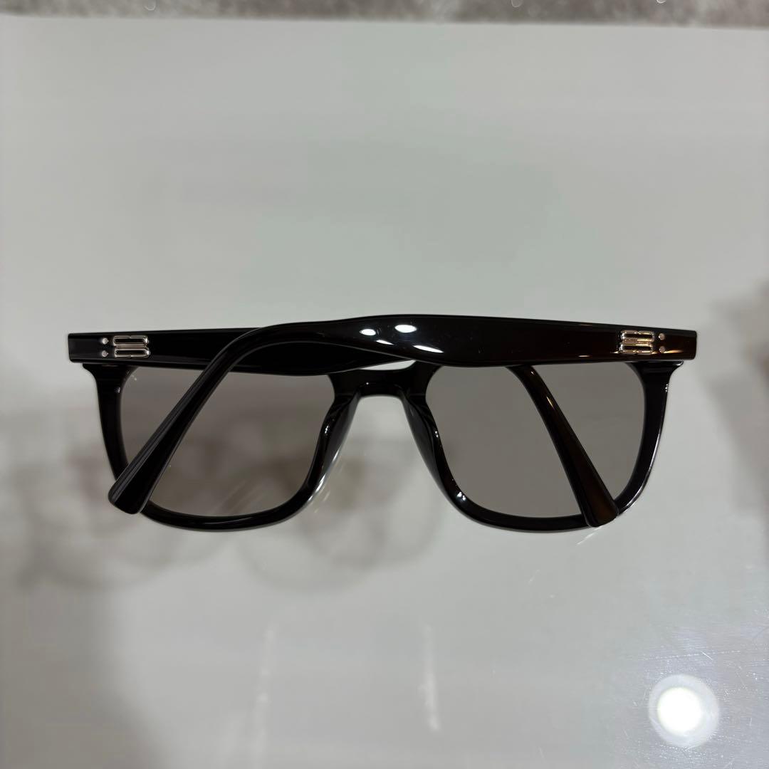 【美品】GENTLE MONSTER サングラス　TAM-01