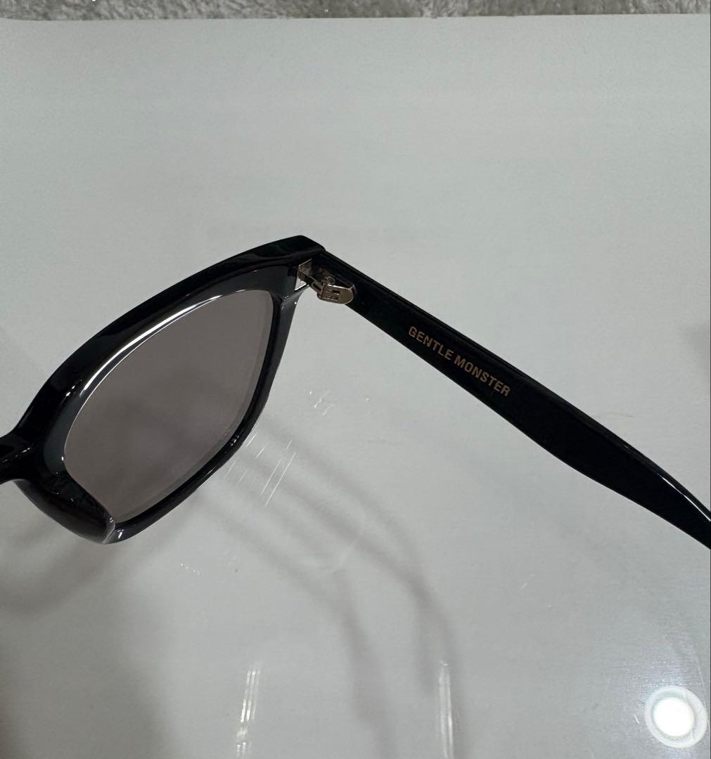 【美品】GENTLE MONSTER サングラス　TAM-01