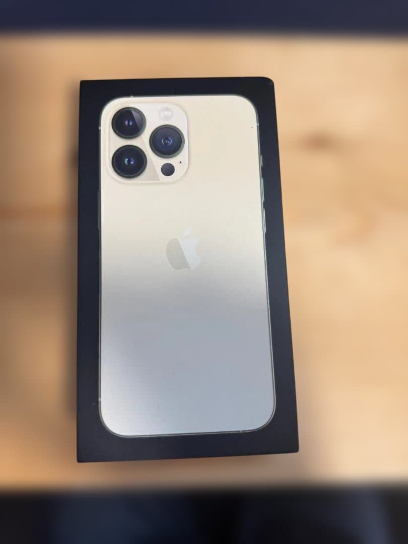 【バッテリー98%】iPhone 13 Pro 128GB ゴールド