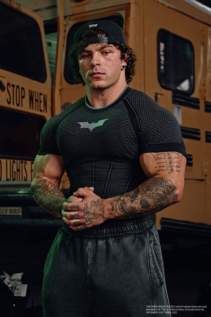  x Batman Compression Tee 【新品未開封】