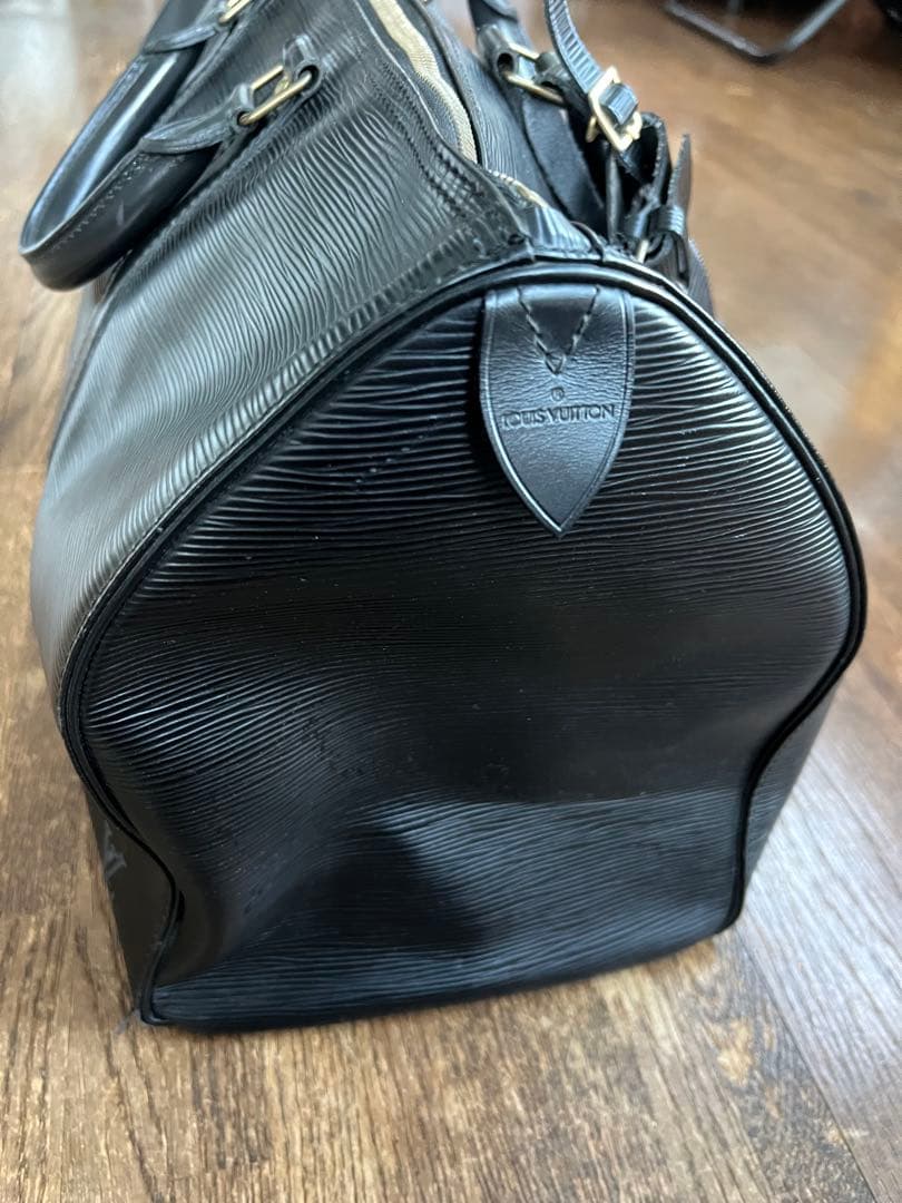 Louis Vuitton エピレザー ブラック ボストンバッグ