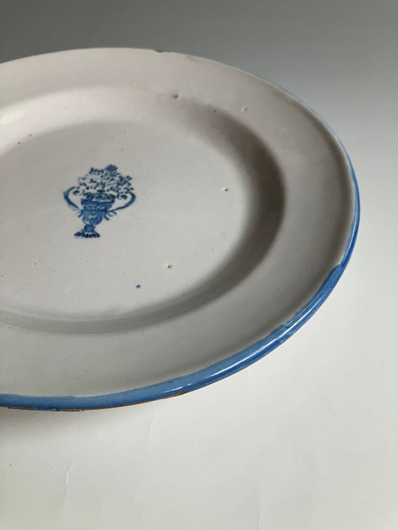 青い花リム皿　フランスアンティーク　19世紀　 ヴァラージュ　varages