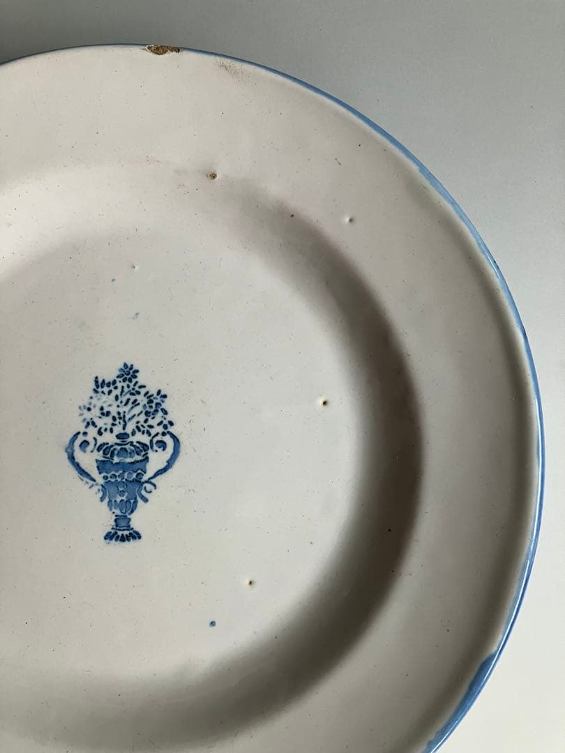 青い花リム皿　フランスアンティーク　19世紀　 ヴァラージュ　varages