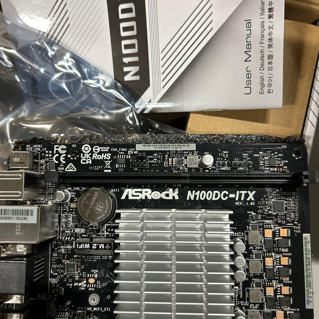 ASRock オンボードCPU ファンレス マザーボード N100DC-ITX