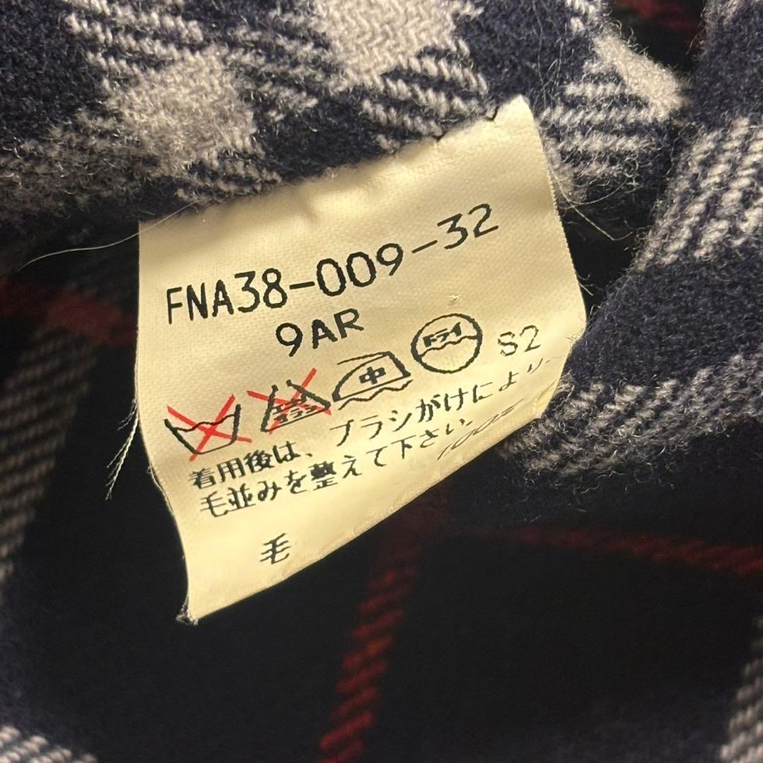 BURBERRY 金ボタン コート