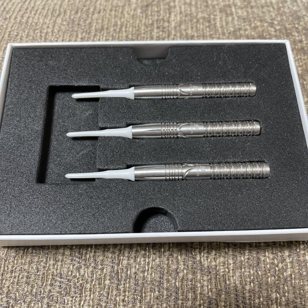 ZACK BONE  ザックボーン　鹿内麻友　ダーツ　バレル