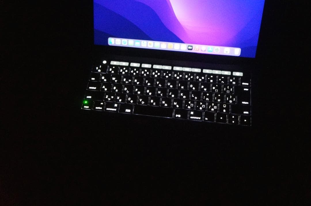 MacBook本体 MacBook Pro 13 i5 16G 512G Window Office