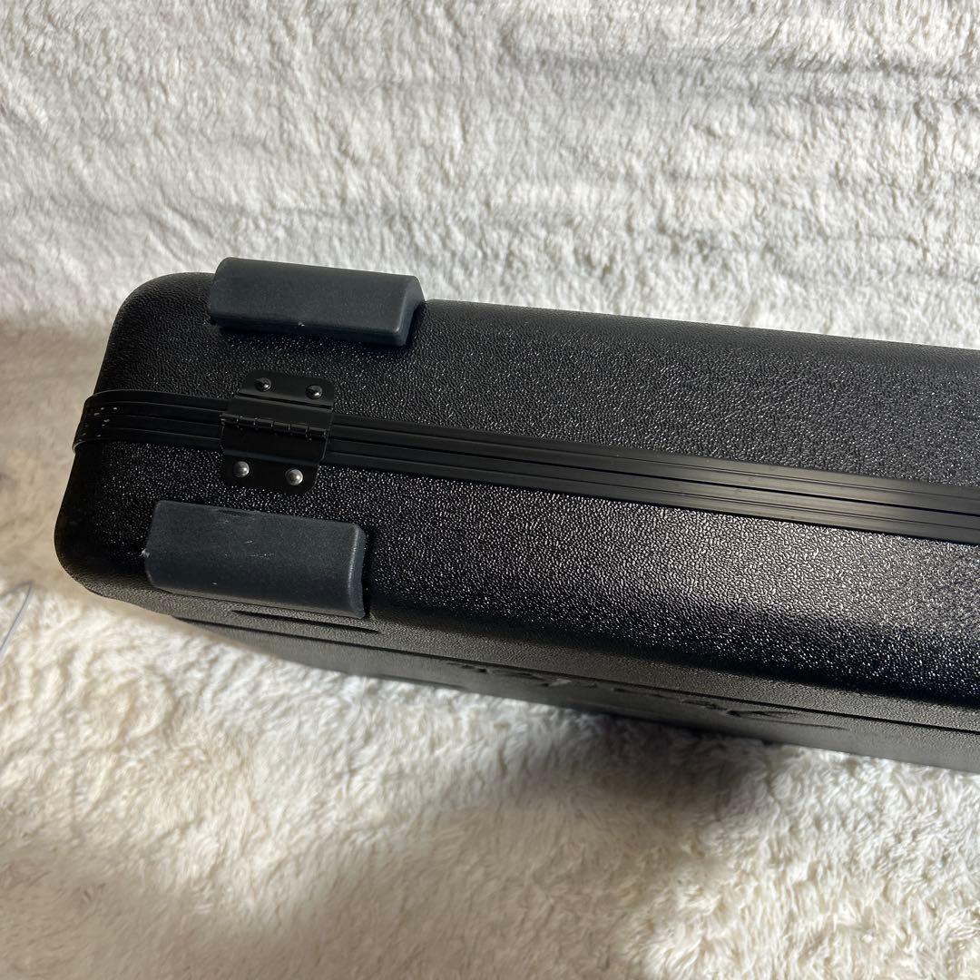 ベース FENDER DELUXE MOLDED CASE ELECTRIC BASS