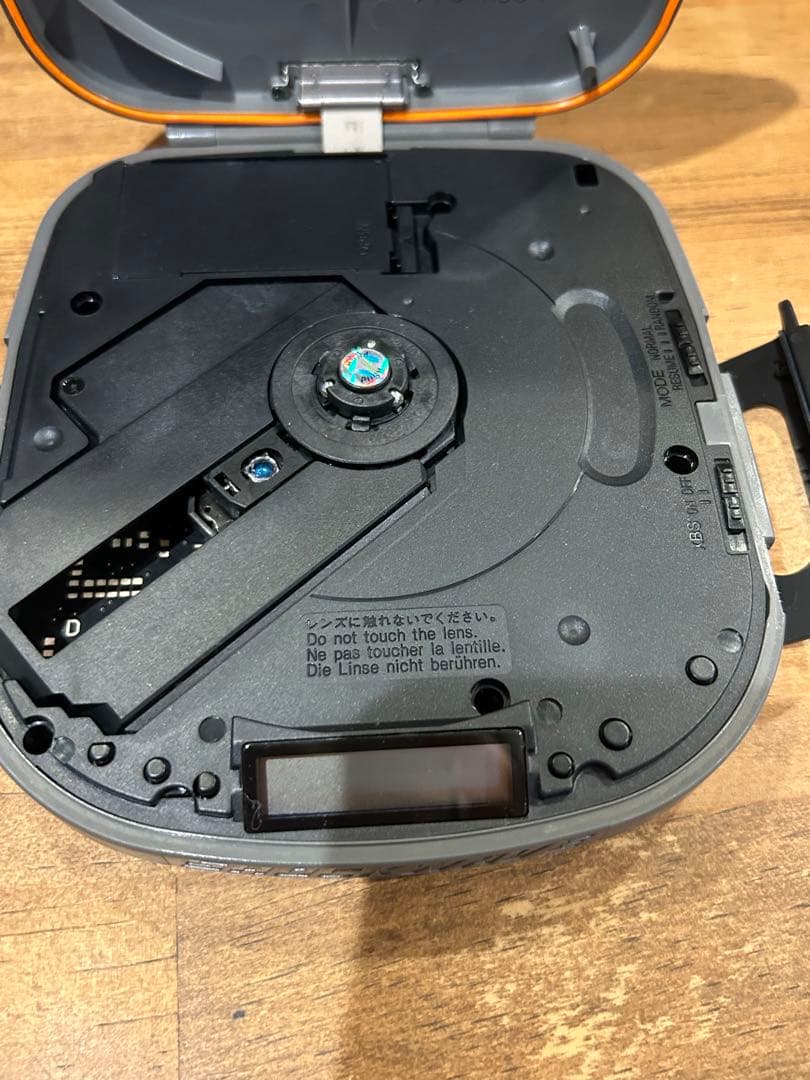 Panasonic SL-SW404 SHOCK WAVE CD 稼働品