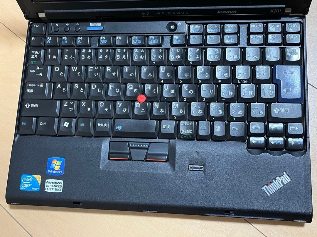 Lenovo thinkpad x201 メモリ8GB SSD240GB
