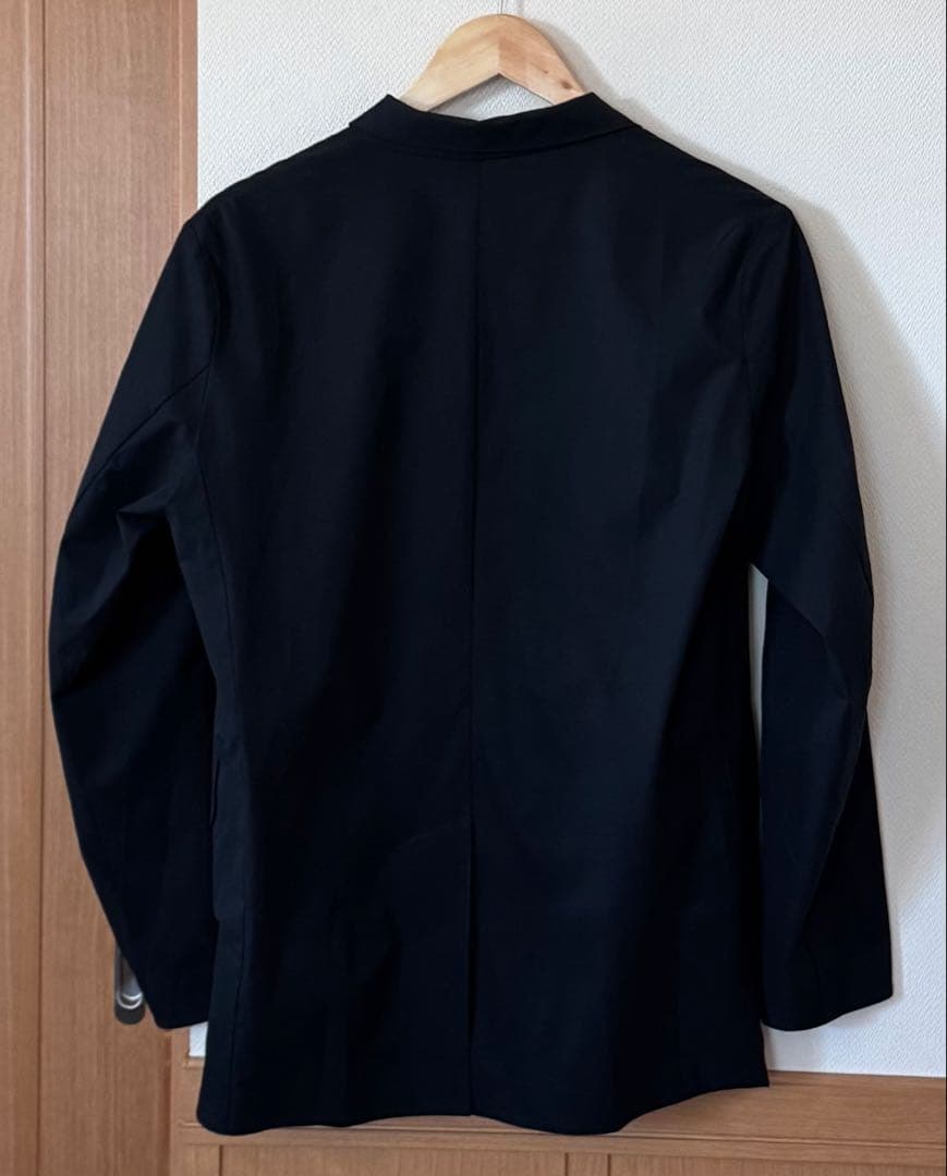 希少　美品　DESCENTE 高機能PACKABLE JACKET BLACK