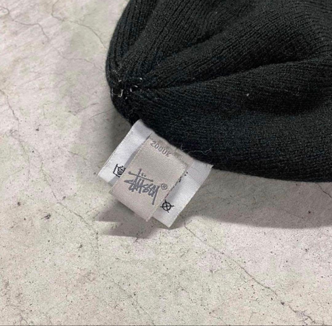 oldstussy ビーニー 最終値