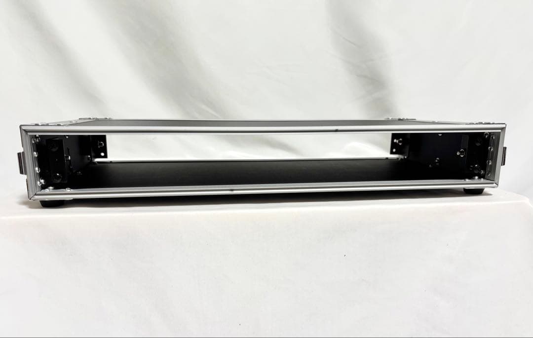 ラックケース 1U 奥行25cm 前後取付レール有 ネジ/ワッシャー