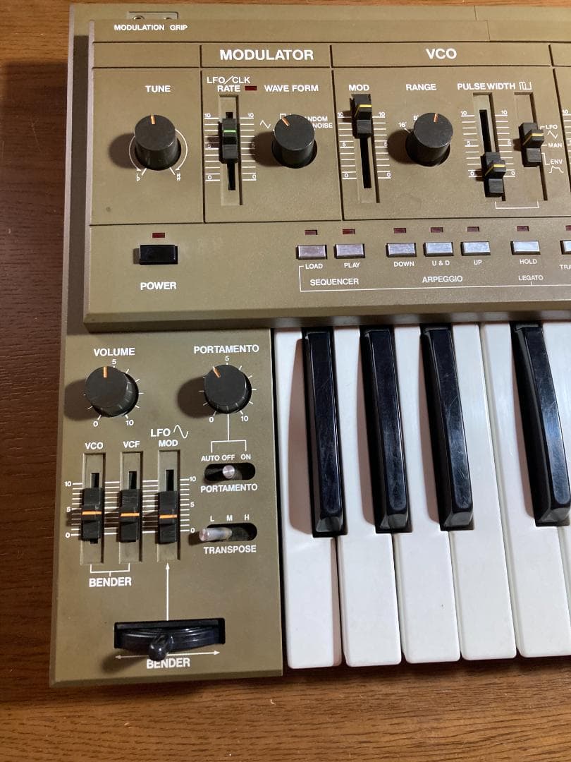 Roland SH-101 アナログシンセサイザー【難あり】