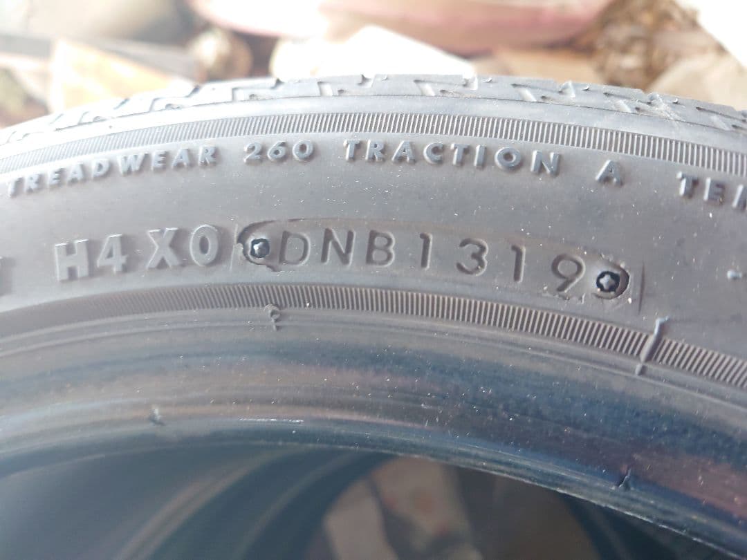 ブリヂストン　トランザ 215/45R18 19年製　2本　中古 ②　ほぼ未使用