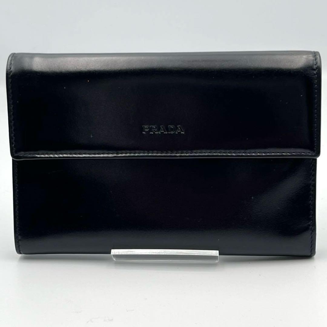 未使用級✨希少✨パテントレザー　三つ折り　PRADA プラダ　財布　コンパクト