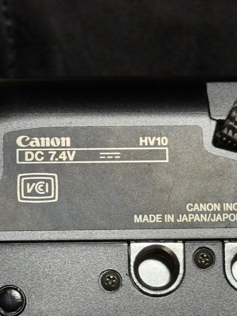 ビデオカメラ Canon iVIS HV10 Mini DV