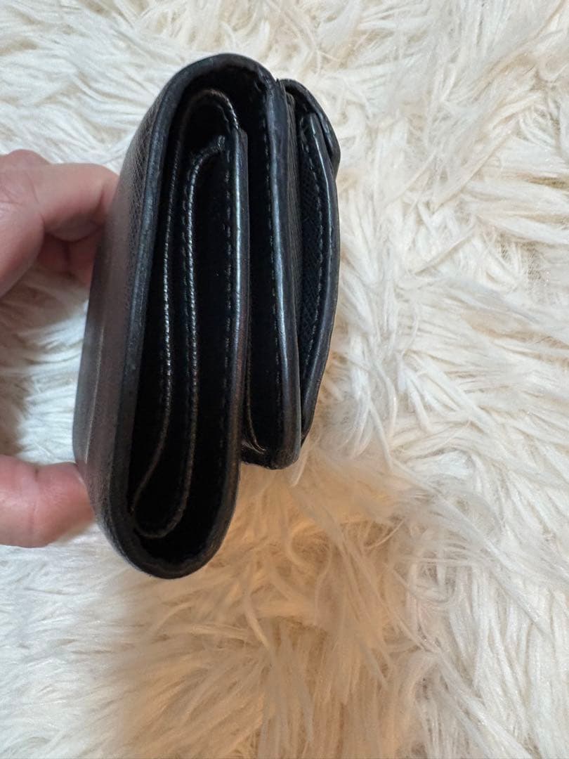 PRADA ブラックレザー 三つ折り財布