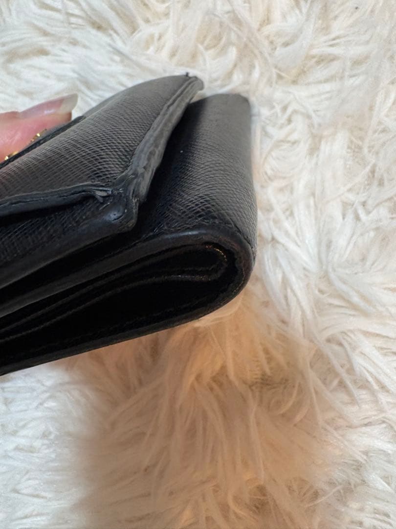 PRADA ブラックレザー 三つ折り財布