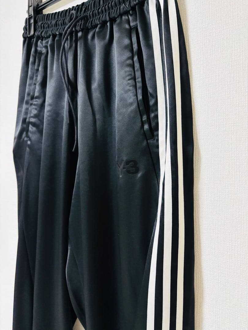 パンツ Y-3 TECH SILK 3-STRIPES CUFFED PANTS