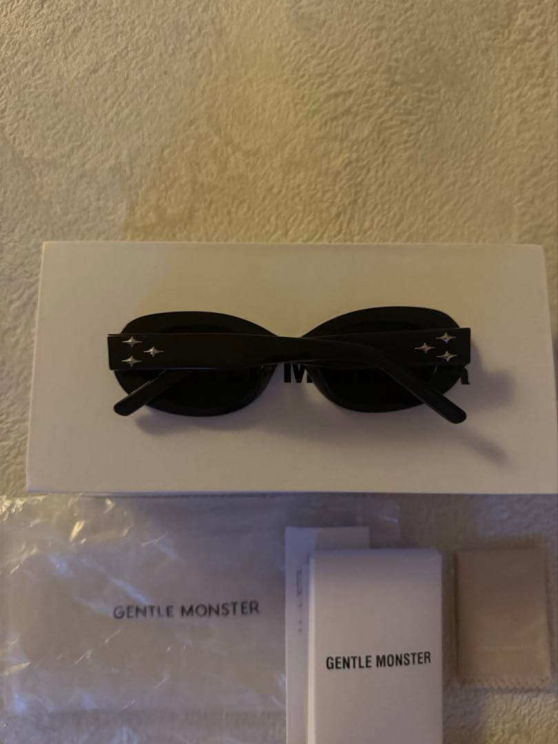 Gentle Monster Eve 01 サングラス