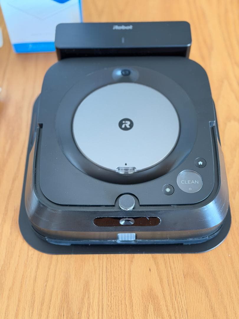 【消耗品多数付属】iRobot ブラーバジェット m6 ブラック 床拭きロボット