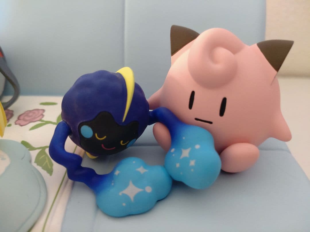 オルゴール リーリエ ＆ コスモッグ ピッピ人形