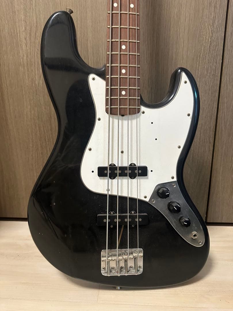 Squier Jazz Bass Fenderアンプ付 初心者セット