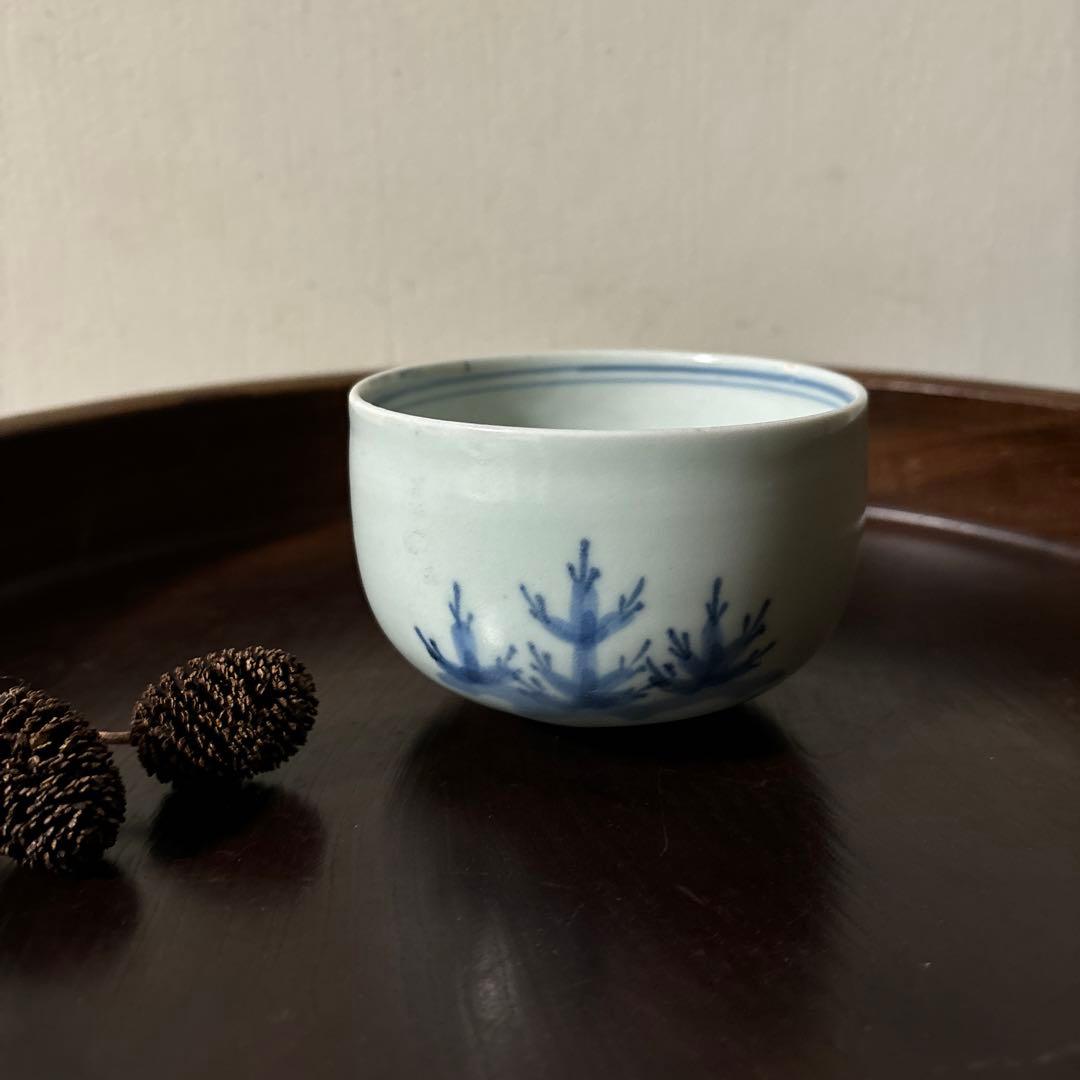 古伊万里染付松文　ころ茶碗　1点　湯呑　江戸時代　アンティーク　白磁　検:李朝