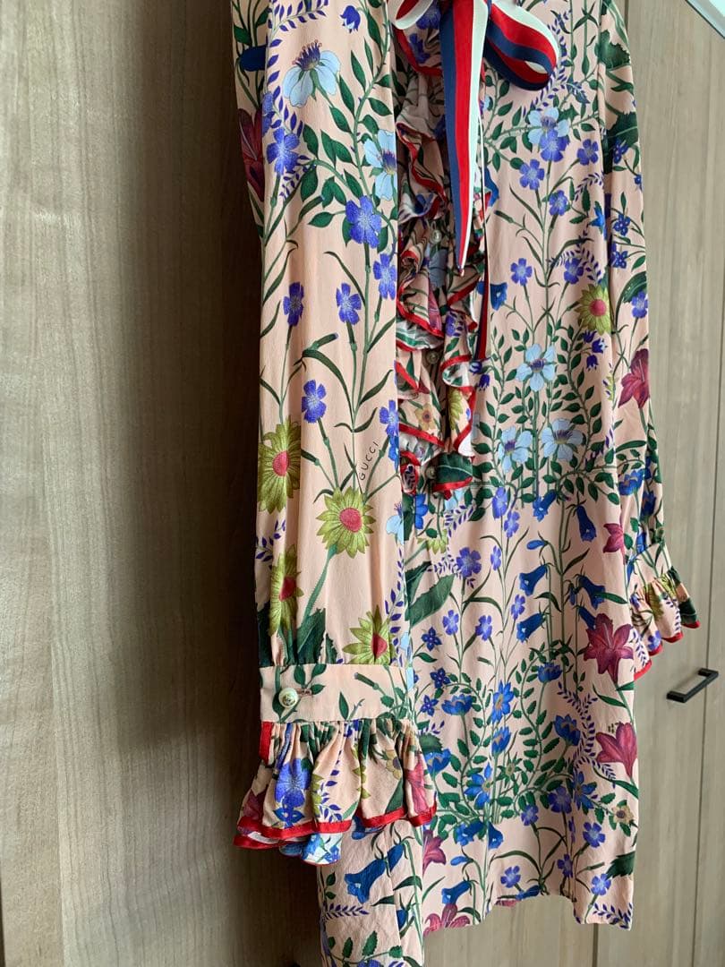 GUCCIグッチ花柄ワンピースシルク100%