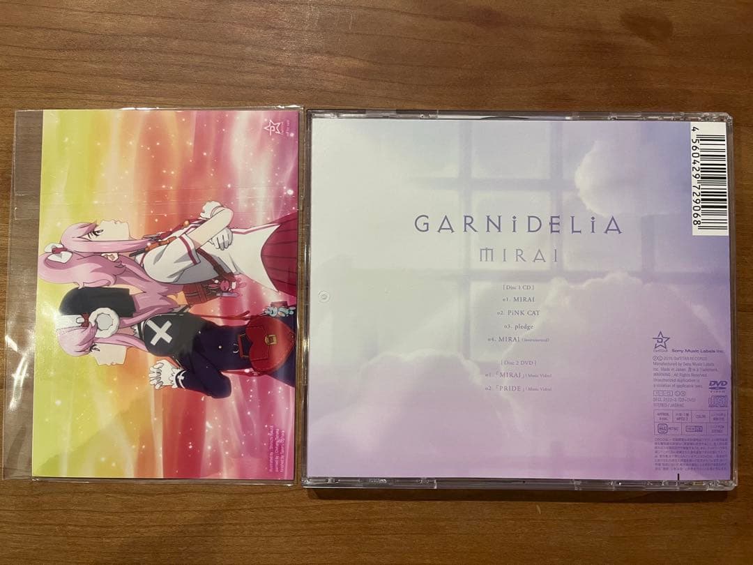 GARNiDELiA MIRAI 初回生産限定盤　直筆サイン入り