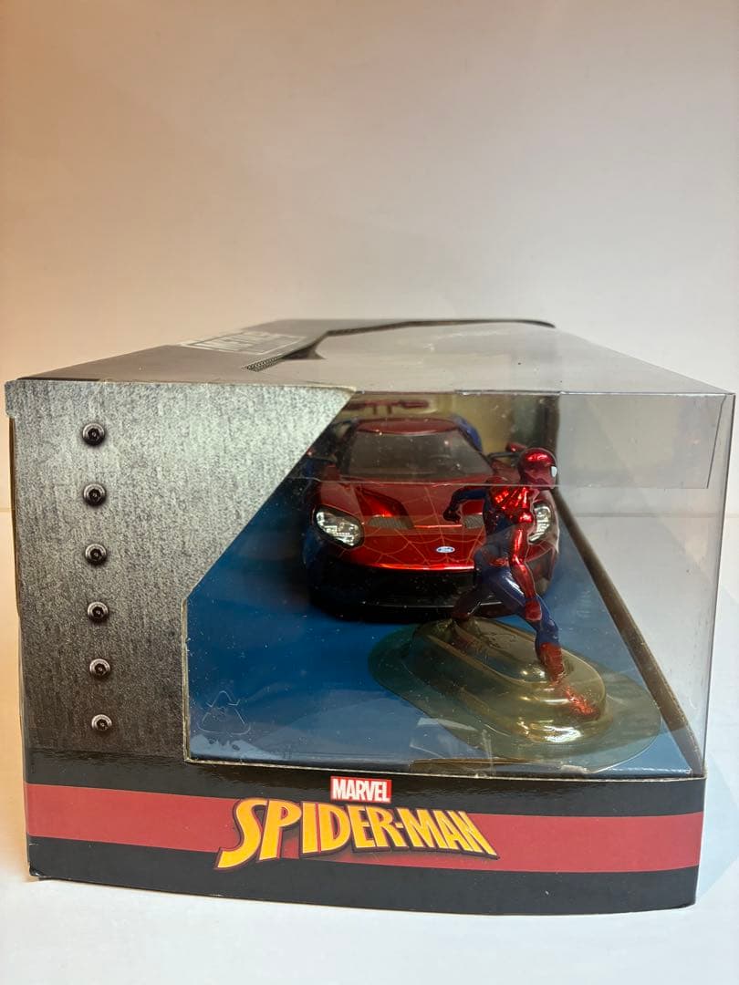 スパイダーマン フォードGT 2017 1/24 ミニカー フィギュア付