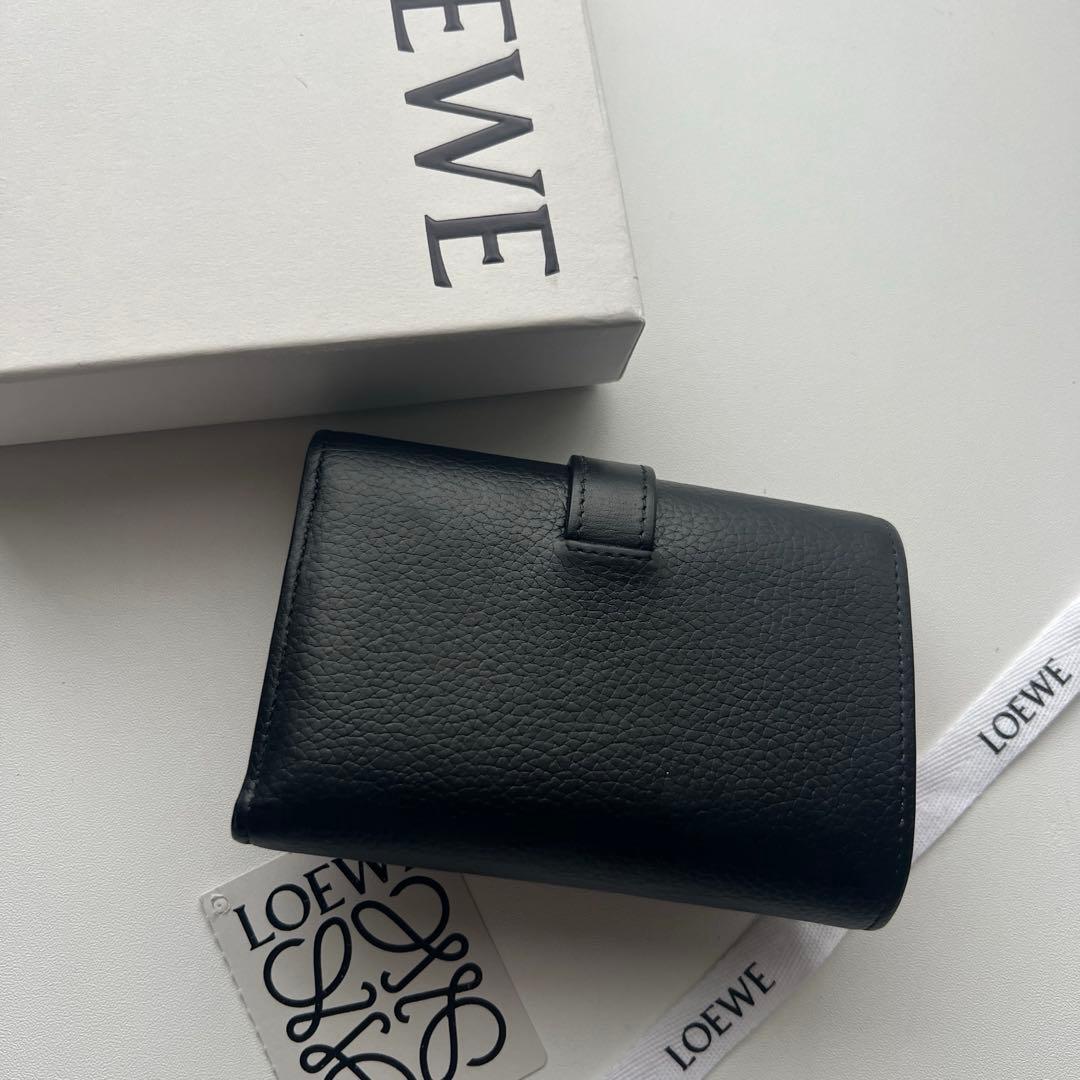 97 美品 LOEWE ロエベ 3つ折り財布