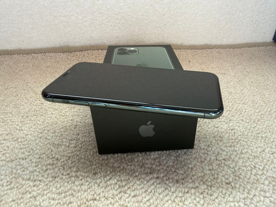 Apple iPhone 11 Pro ミッドナイトグリーン 本体