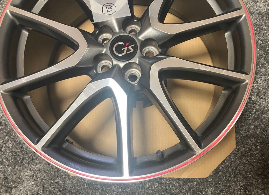ま*ゃ様 Gz 18インチホイール 4本セット プリウス30中古つくば