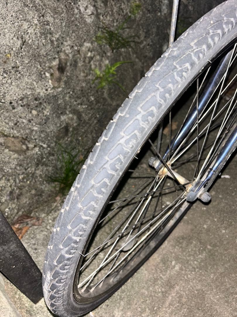 ニ*ン様 電動アシスト自転車 黒 バスケット付き バッテリー充電器付き