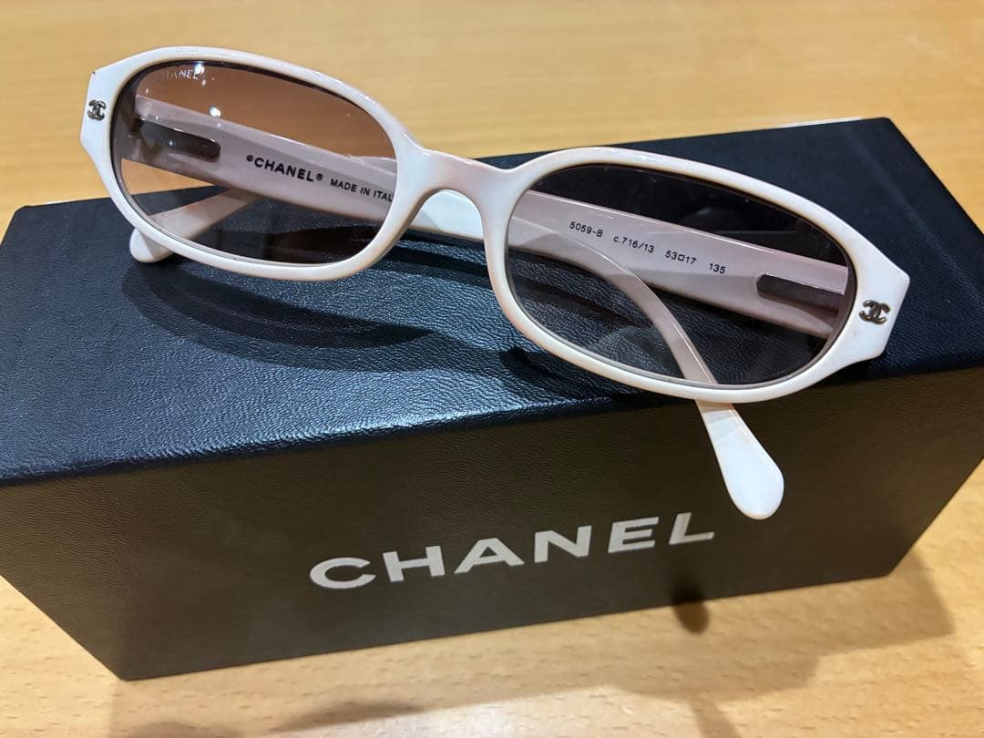 maririn7171  CHANEL サングラス 5098 ホワイト