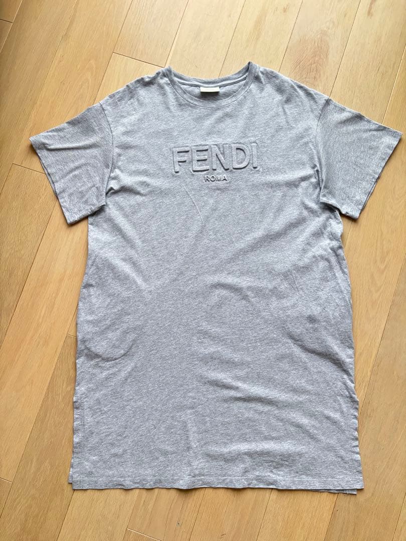 FENDI KIDS フェンディ エンボスロゴ Tシャツワンピース 12+