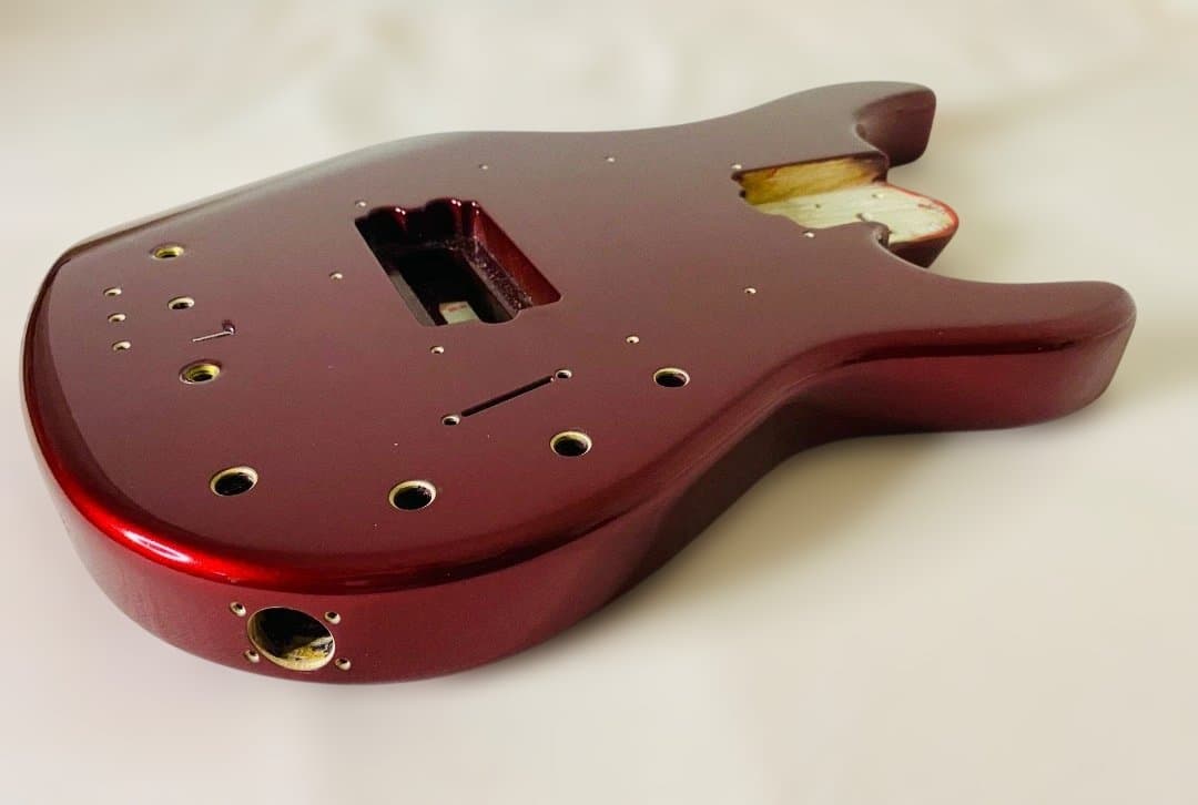MUSICMAN STERLING USA ボディとネック