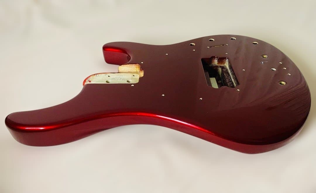 MUSICMAN STERLING USA ボディとネック