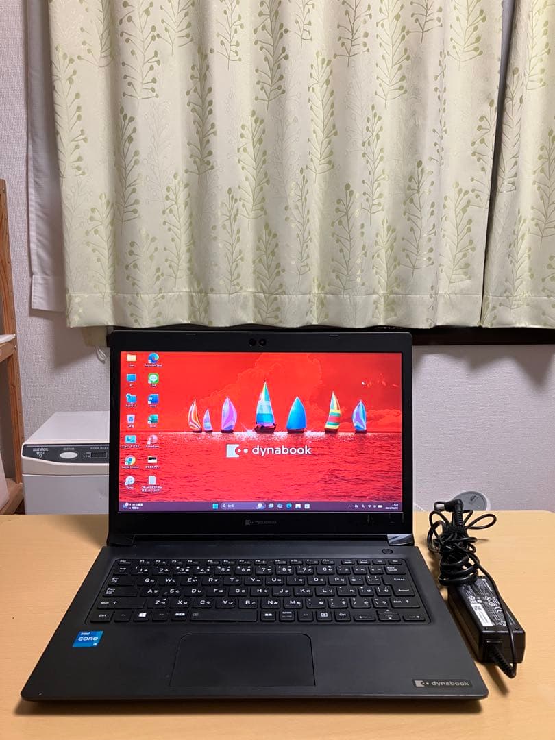 2021年製 東芝 第11世代i5 SSD 512GB メモリ 16GB