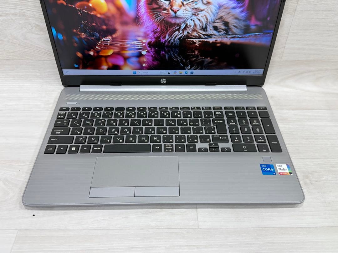 11世代　HP ノートPC/Corei5/16GB/SSD-256GB フルHD