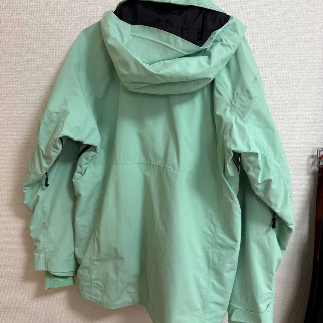 Burton [ak] Powder Mint Mサイズ 上下
