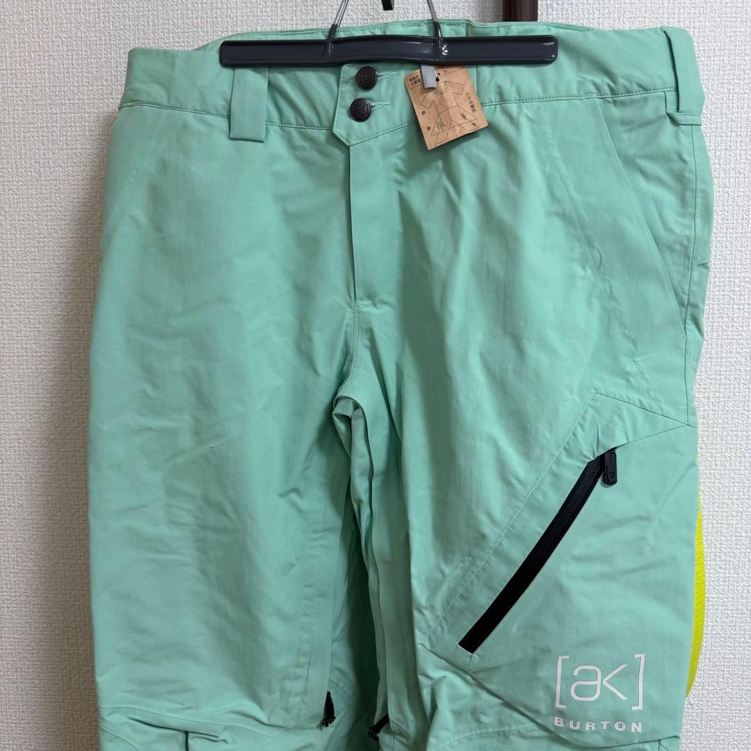Burton [ak] Powder Mint Mサイズ 上下