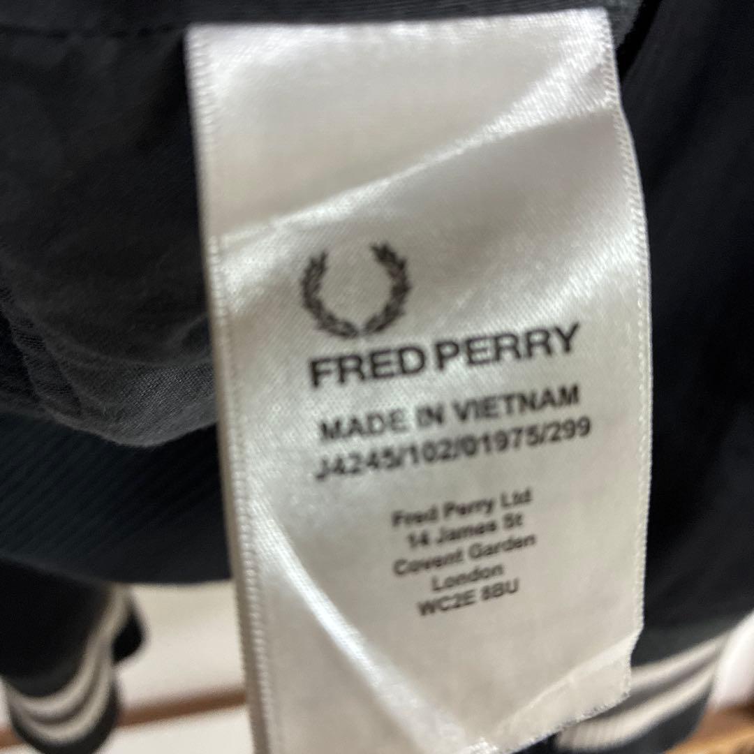 FRED PERRY ジップアップジャケット M