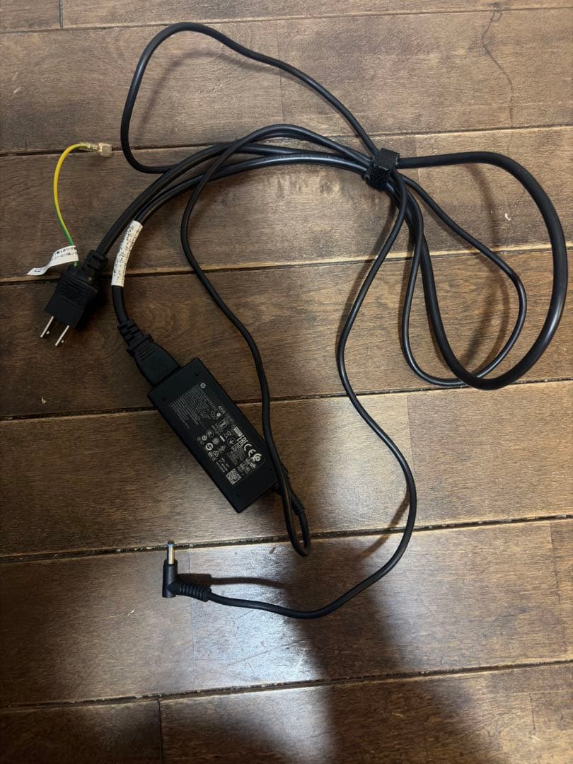 HP Pavilion Laptop 15-cs3xxx 充電器付き