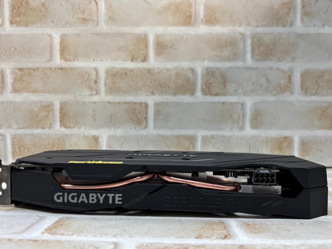 【外箱あり・美品】GIGABYTE GeForce RTX 2060 SUPER
